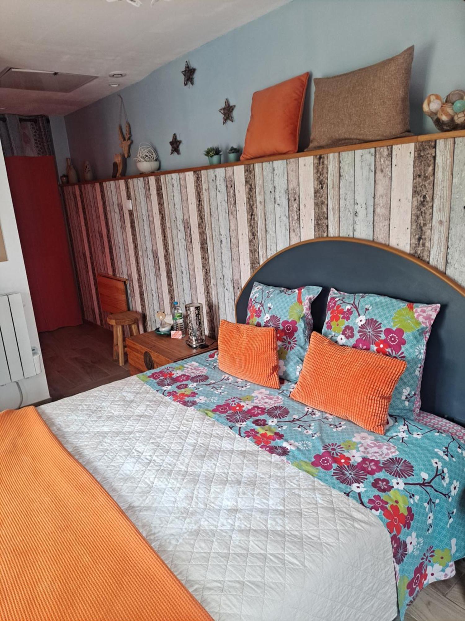 Grain De Folie Hotel Бон Екстериор снимка
